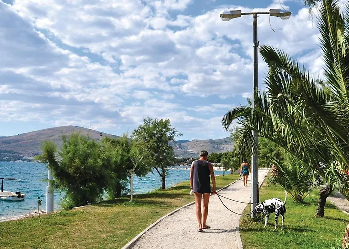 Amazing In Okrug Gornji Trogir