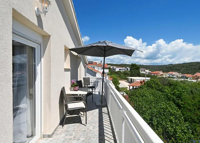Appartement Amazing In Okrug Gornji *